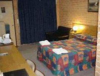 Royal Palms Motor Inn - Australian Destinations 1
