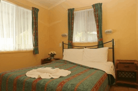 Cane Village Holiday Park - Australian Destinations