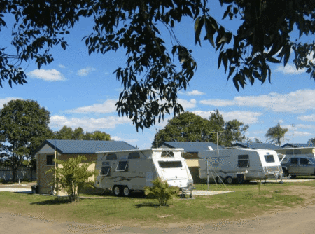 Glenlodge Caravan Village - thumb 4