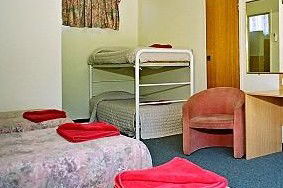 Red Chief Motel - Australian Destinations 3