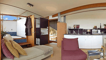 Bettenay's Vineyard And Winery - Australian Destinations 1