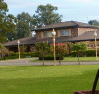 Carriage House Motor Inn - Australian Destinations