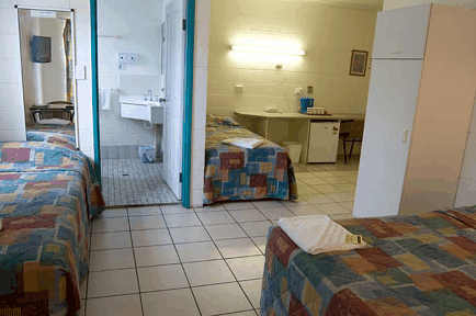 Barrier Reef Motel - Australian Destinations 1