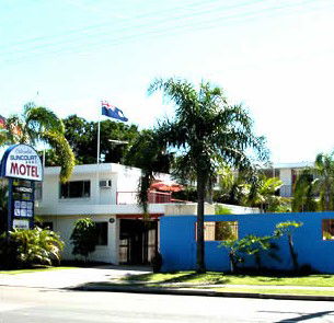Caloundra Suncourt Motel - Australian Destinations 4