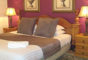 Mt Tamborine Stonehaven Manor - Australian Destinations 3