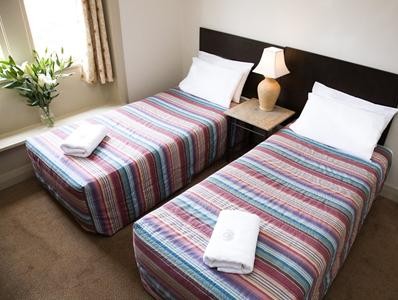 Avoca Lodge - Australian Destinations 1
