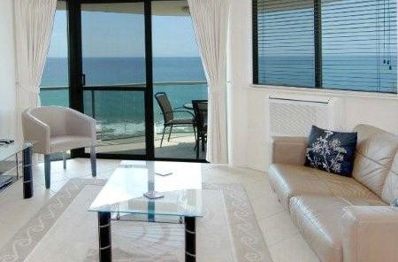 Malibu Mooloolaba - Australian Destinations 0