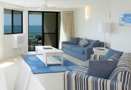 Malibu Mooloolaba - Australian Destinations 3