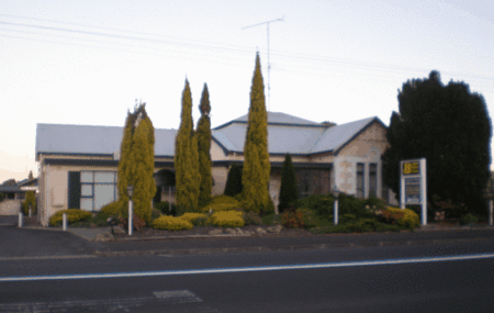 Le Cavalier Court Motel - Australian Destinations 1