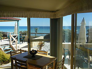 The Macs Beachfront Villas - Australian Destinations 0
