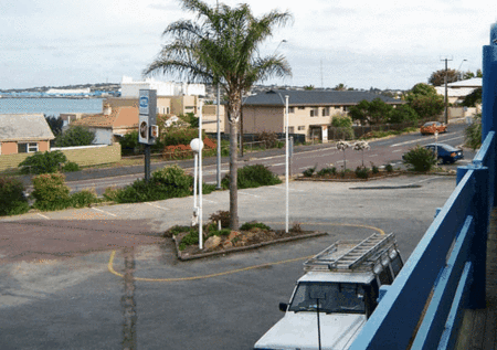 Lincoln Navigators Inn - Australian Destinations 1