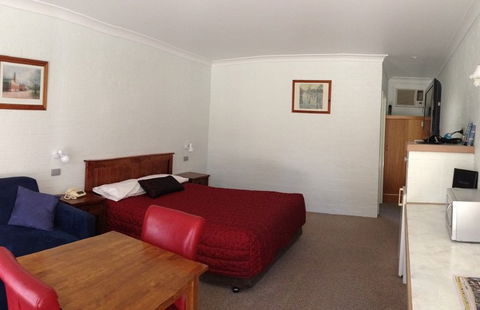 Golden Chain Border Gateway Motel - Australian Destinations 5