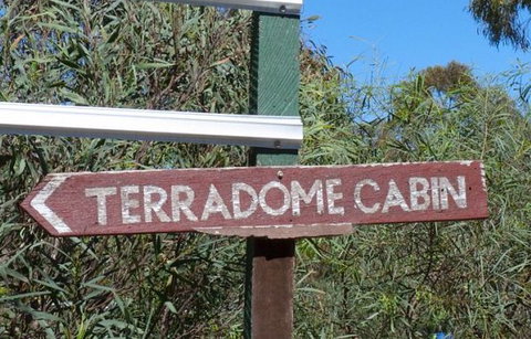 Emu Holiday Park - Australian Destinations 1