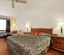 Gateway On Monash Boutique Hotel - Australian Destinations 1
