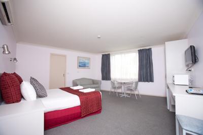 Hume Villa Motor Inn - Australian Destinations 3