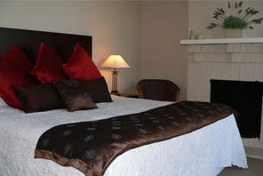 Aaron Lee Waterfront Apartments - Australian Destinations 0