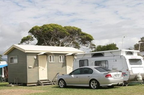 BIG4 Rollingstone Beach Caravan Resort - Australian Destinations 2