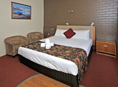 The Elm Motel - Australian Destinations 4