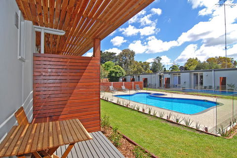 Ocean Grove Motor Inn - Australian Destinations 5
