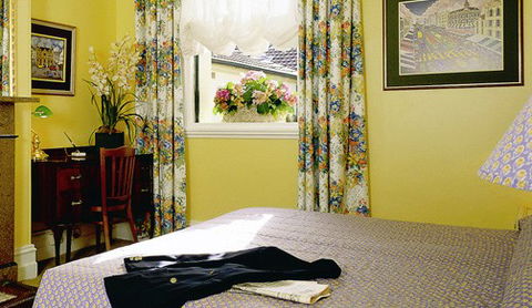 Victoria Court Hotel - Australian Destinations 2