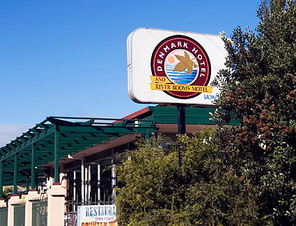 Denmark Hotel & River Rooms Motel - Australian Destinations 0