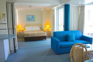 Santa Anne By The Sea - Australian Destinations 6