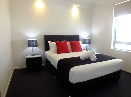Pacific Marina Apartments - Australian Destinations 7