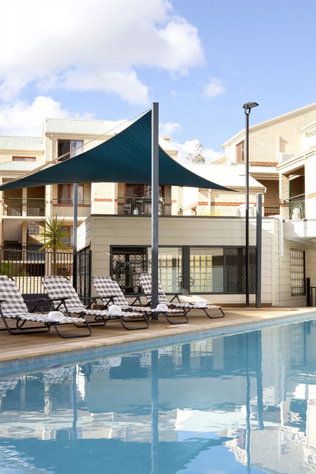 Mont Clare Boutique Apartments - Australian Destinations 4