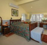 Main Creek Bower - Australian Destinations