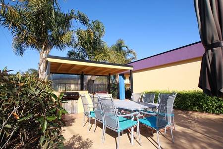 Nautilus Apartments Merimbula - Australian Destinations 1