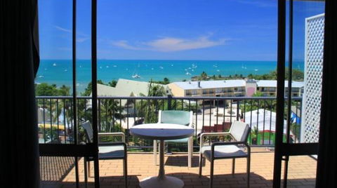 Whitsunday Terraces Resort - Australian Destinations 5