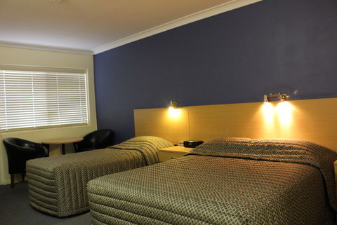 Armidale Motel - Australian Destinations 3