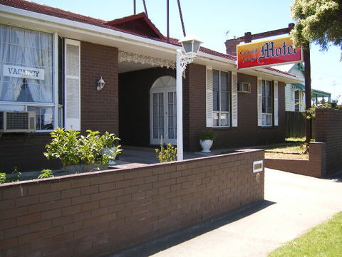 Colonial Lodge Motel - Australian Destinations 0