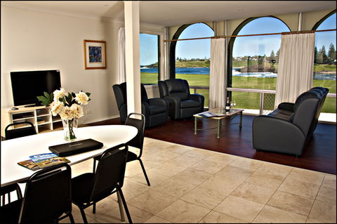 Kiama Cove Boutique Motel - Australian Destinations 4