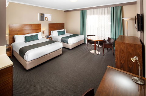 Quality Hotel Dickson - Australian Destinations 0