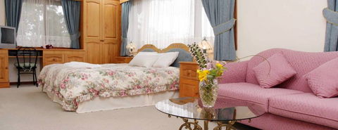 Chalet Swisse Spa Retreat - Australian Destinations 5