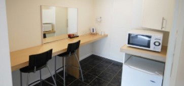 Comfort Inn The International - Australian Destinations 5