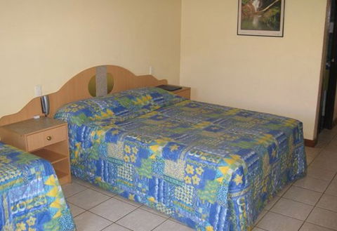 Paraway Motel - Australian Destinations 1