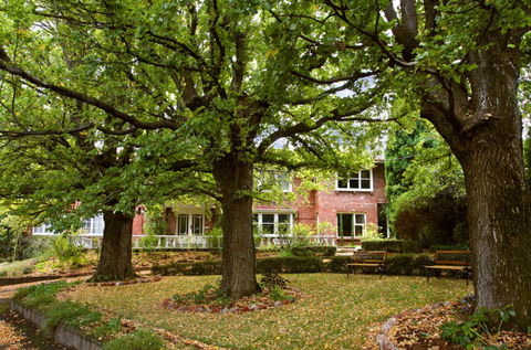 Graham Court Apartments - Australian Destinations 2