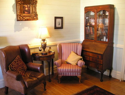 Maleny Lodge Guest House - Australian Destinations 0