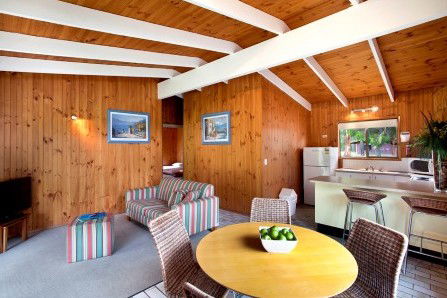 Noosa North Shore Retreat - Australian Destinations 3