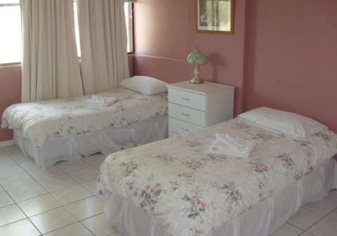Queensleigh Holiday Apartments - Australian Destinations 3