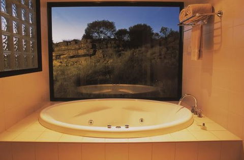 Kings Canyon Resort - Australian Destinations 3