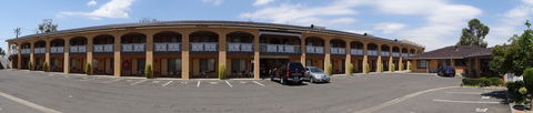 Lake View Motel - Australian Destinations 2