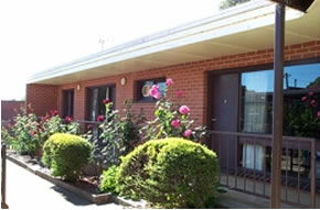Court House Hotel Motel - Australian Destinations 0