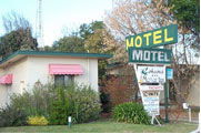 COHUNA MOTOR INN - Australian Destinations 0