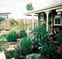 Schoolhouse Cottage - Australian Destinations