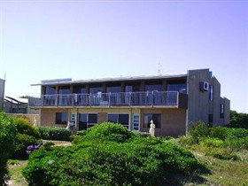 SeaStar Apartments - Australian Destinations 0