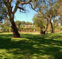 Jacobs Creek Retreat at Moorooroo Park - Australian Destinations