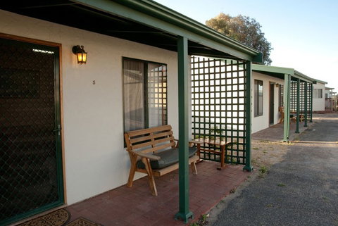 Moonta Bay Road Cabins And Cottages - Australian Destinations 0